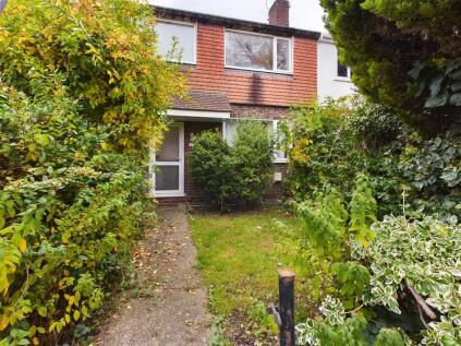 Cheyne Way, Farnborough, Hampshire, GU14