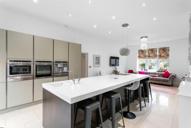 Kitchen/Snug