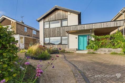 Dovedale Crescent, Belper