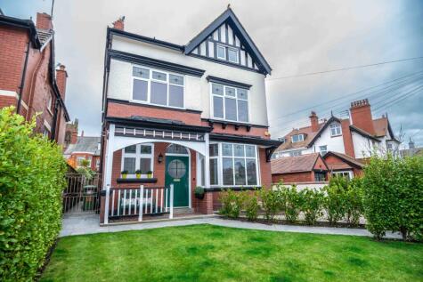Bromley Road, Lytham St. Annes, FY8
