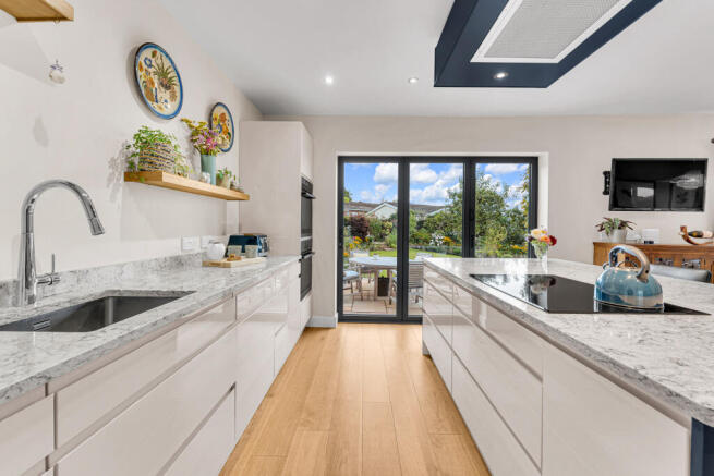 7-kitchen