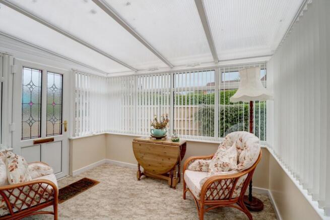 Entrance Porch 1.1
