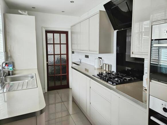 Fitted Kitchen