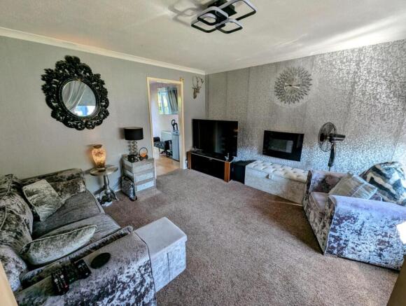 Lounge 2