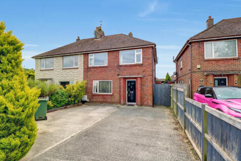 Clifton Place, Preston, PR4