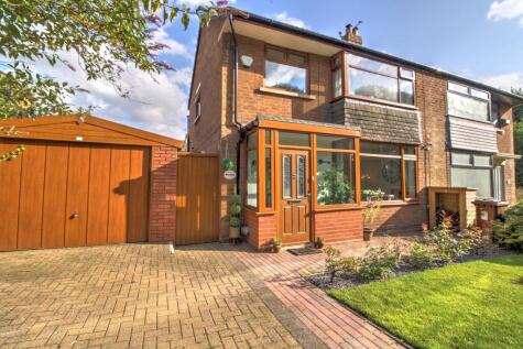 Preston Old Road, Blackburn, BB2