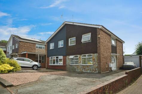 Kestrel Road, Russells Hall, Dudley, DY1