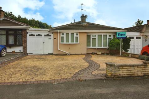 Charter Close, Cannock, WS11