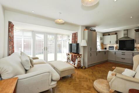 Jackson Close, Alsager, Stoke-on-trent, ST7