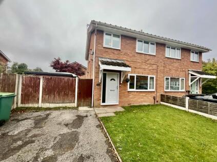 Larkspur Close, Beechwood, Runcorn, WA7
