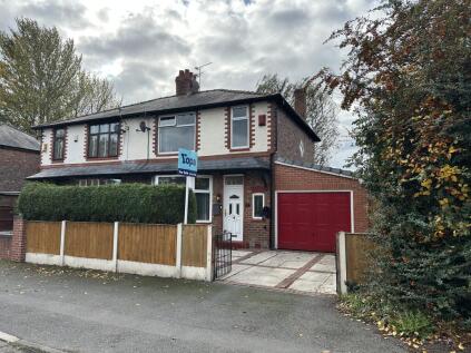 Station Road North, Warrington, WA2