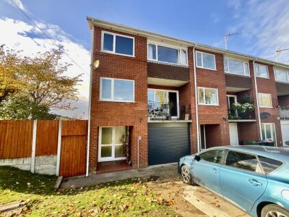 The Willows, Frodsham, WA6