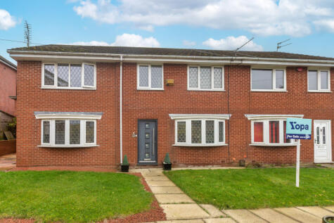 Glendon Court, Oldham, OL1