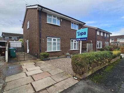 Porthleven Drive, Manchester, M23