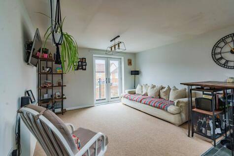 Harding Lane, Broadbridge Heath, Horsham, West Sussex, RH12