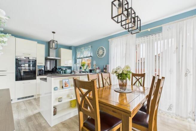 Kitchen Diner