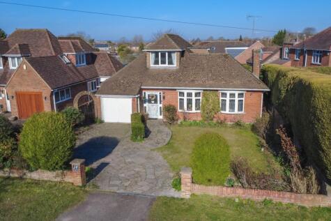 Tring Road, Dunstable, LU6