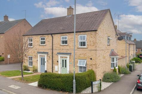 Johnson Drive, Leighton Buzzard, LU7