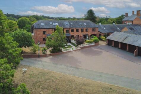 Manor Court, Heath & Reach, LU7