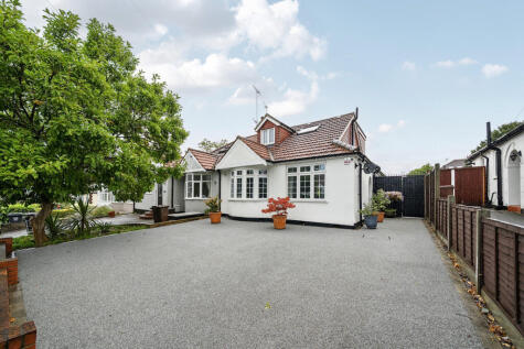 Summerhouse Drive, Bexley, DA5