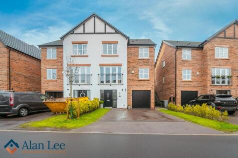 Waterways Avenue, Macclesfield, SK11 7NF