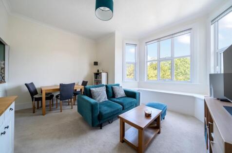 London Road, 1st Floor, Guildford