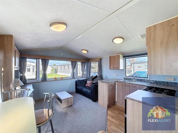 Living/Kitchen