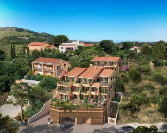 3 bedroom apartment for sale in Languedoc-Roussillon, Pyrénées ...