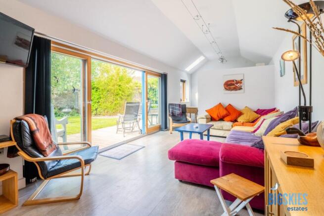 Open plan sitting room 