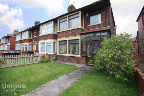 Whinfield Avenue, Fleetwood, FY7