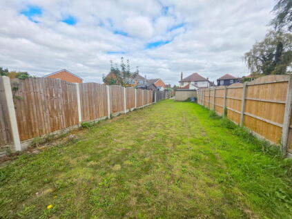Cross Lane, Royston, Barnsley, S71 4AP