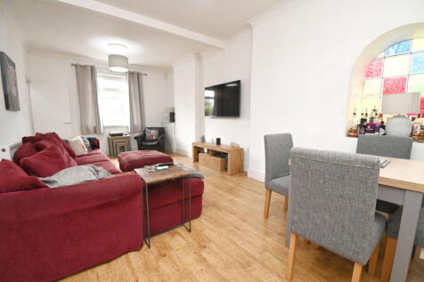 South Yorkshire Buildings, Silkstone Common, Barnsley, S75 4RJ