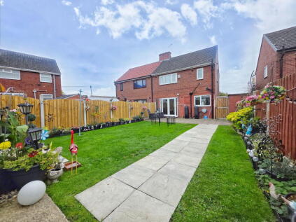 Queensway, Worsbrough, Barnsley, S70 5EN