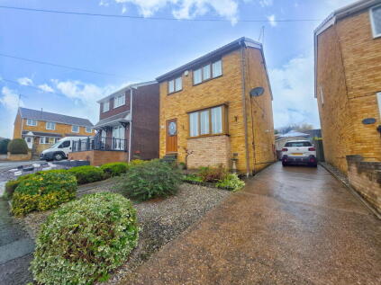 Hanbury Close, Barnsley, S71 2LA