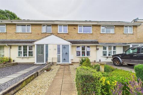 Popular position on the outskirts of Clevedon