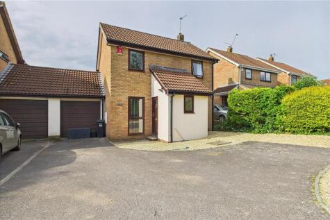 Popular location just off The Perrings in Nailsea