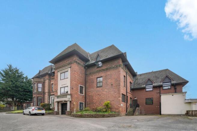 Exteriors  Stapely Nursing Home North Mossley Hi