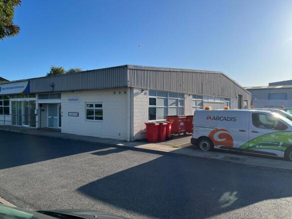 Unit 2 Cooper Road, Thornbury