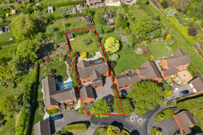 9 Whitefield Clos...