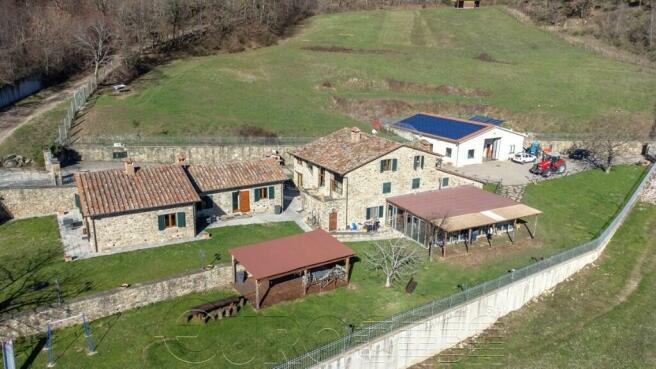 11 bedroom character property for sale in Sansepolcro Arezzo