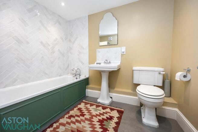 Sussex Square 18 Flat 3-003.JPG