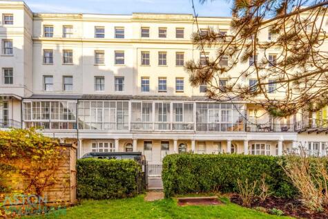 Marine Square, Brighton