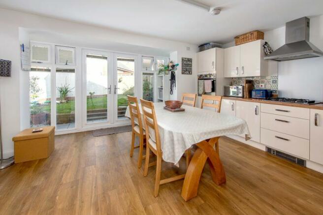 Kitchen/dining room