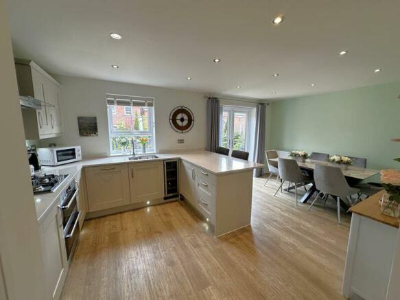 Kitchen/dining room