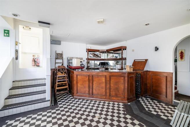 Servery Restaurant.jpg