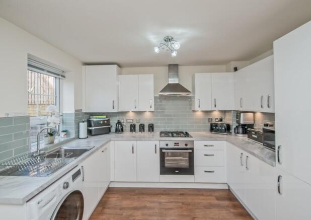 kitchen 3.jpeg