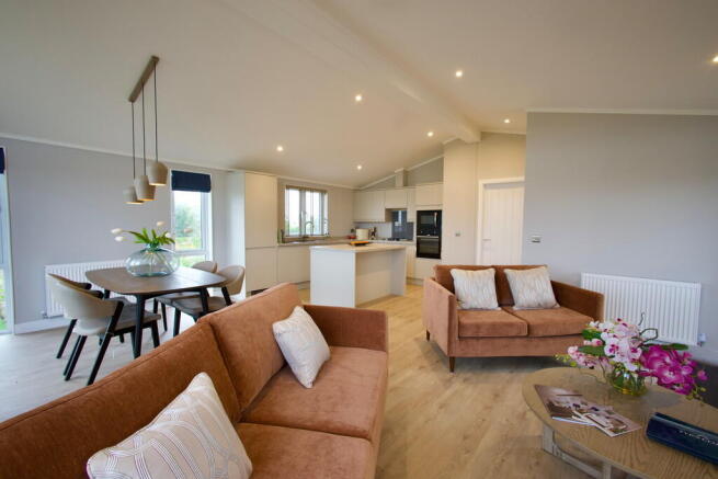 current living sp...