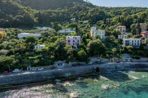 Photo of Waterfront Apartment, Lungomare Rossetti, Santa Margherita Ligure, Liguria