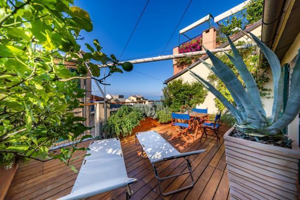 Spacious Terrace