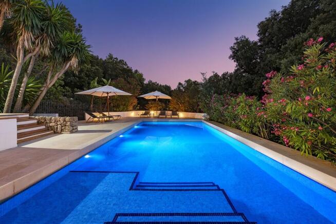 NS Pool